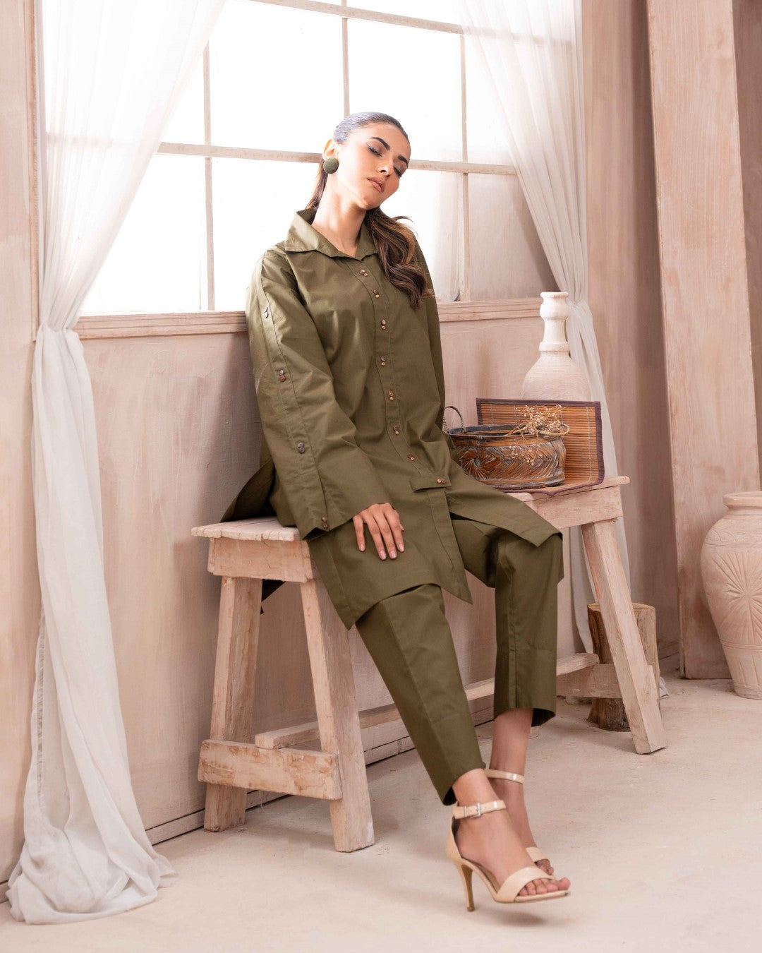 SOLID ESSENTIAL  CO-ORD - Olive