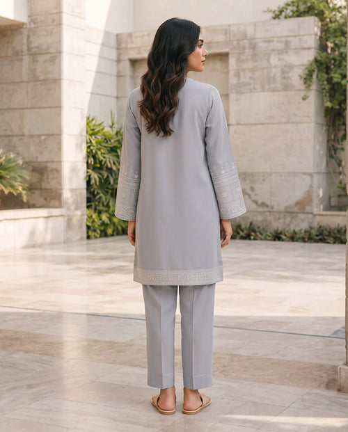 2 pcs solid embroidery- NEELOFAR